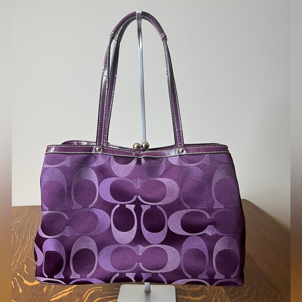 Coach Dark Purple Signature C Kiss Lock Shoulder Bag - Picture 3 of 14